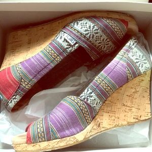 Toms Boho Wedges 🤘🏼💙